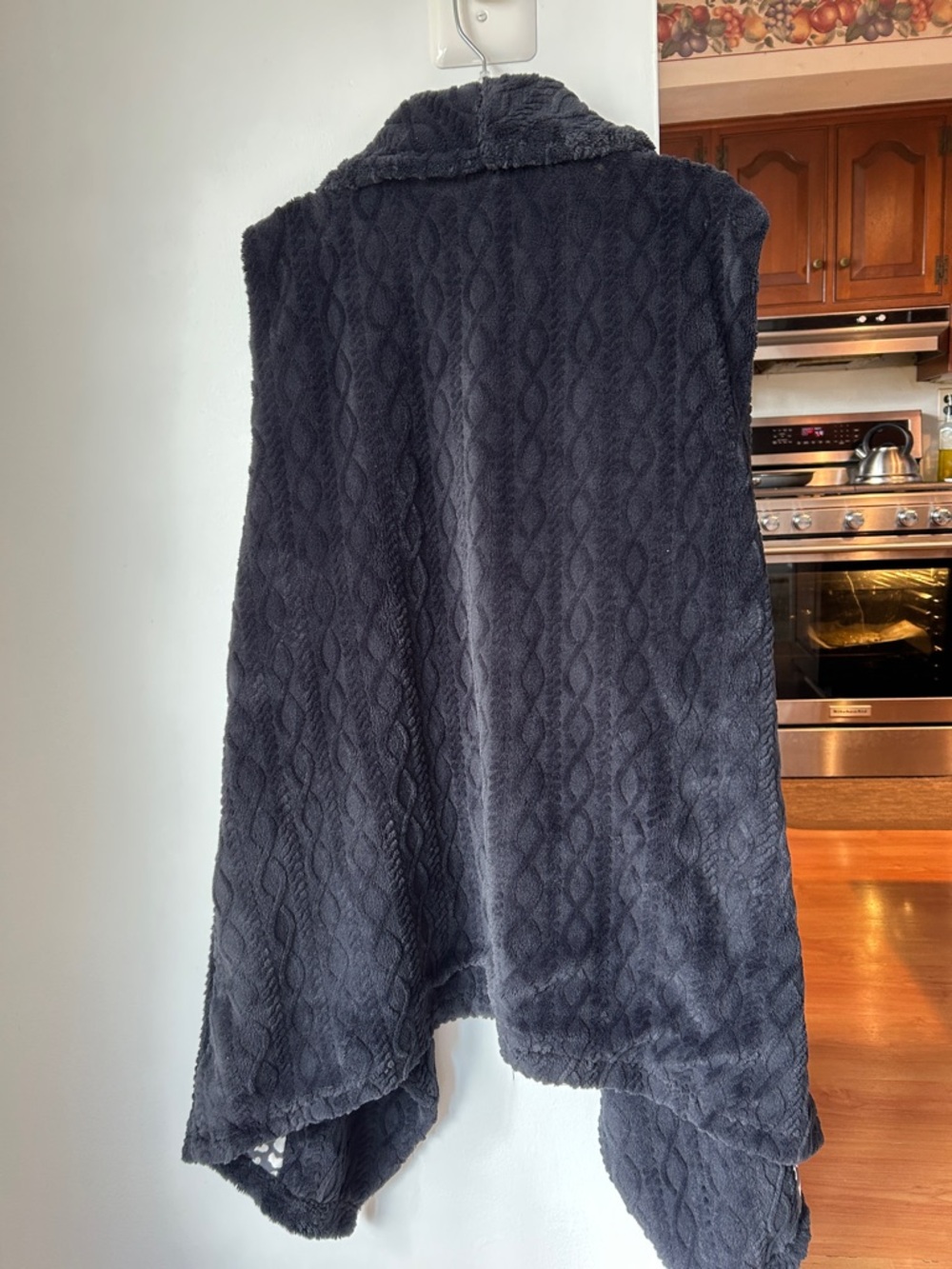AnyBody || Black Faux Fur Vest with White Spot Lining - Picture 2 of 7